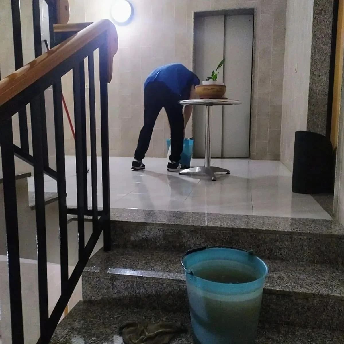 Curățenie Scări de Bloc & Asociații