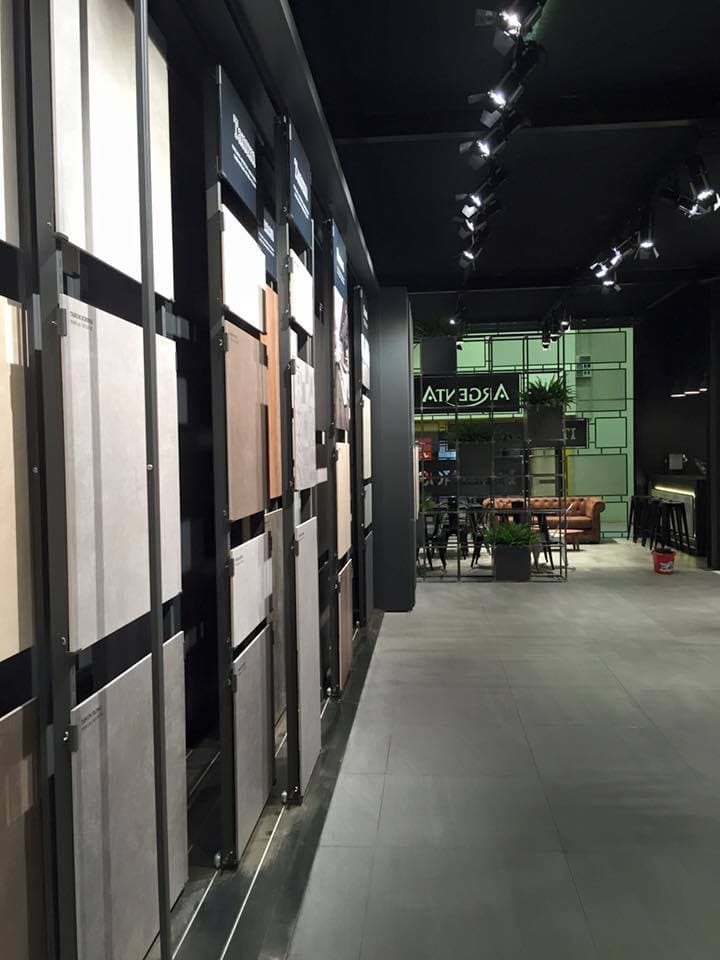 Showroom design interior